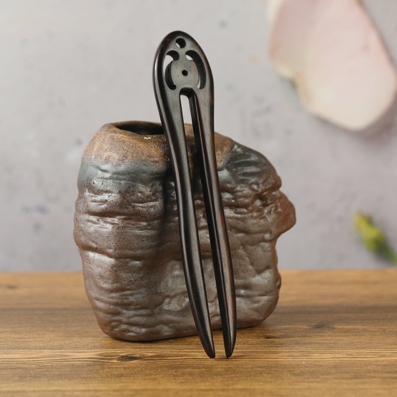 Agrafe pentru păr din lemn, formă U – stil retro feminin, design geometric, brand Times Lizi