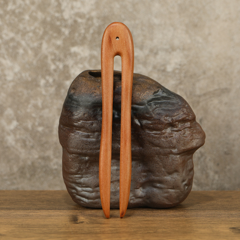 Agrafe pentru păr din lemn, formă U – stil retro feminin, design geometric, brand Times Lizi