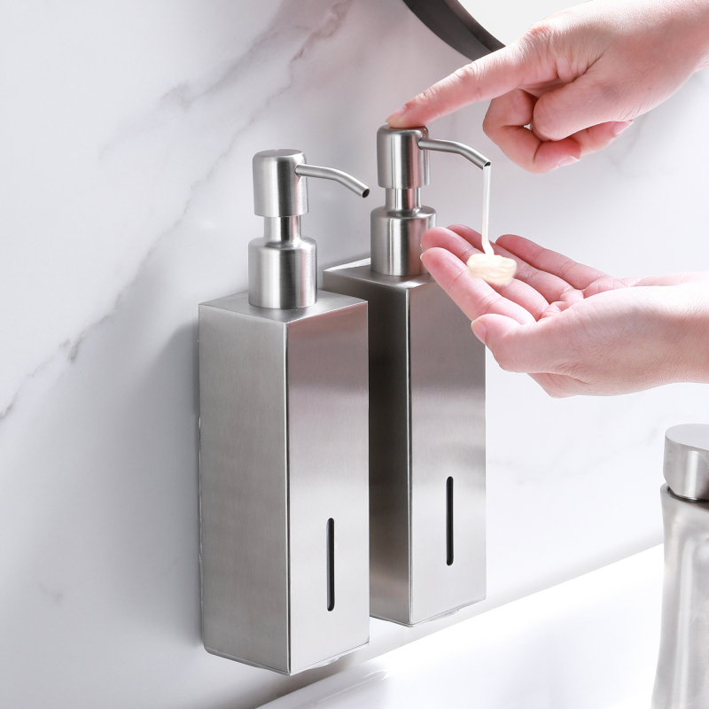 Стенно монтиран квадратен дозатор за течности — 304 неръждаема стомана, ръчно натискане, монтаж без пробиване, лъскава повърхност