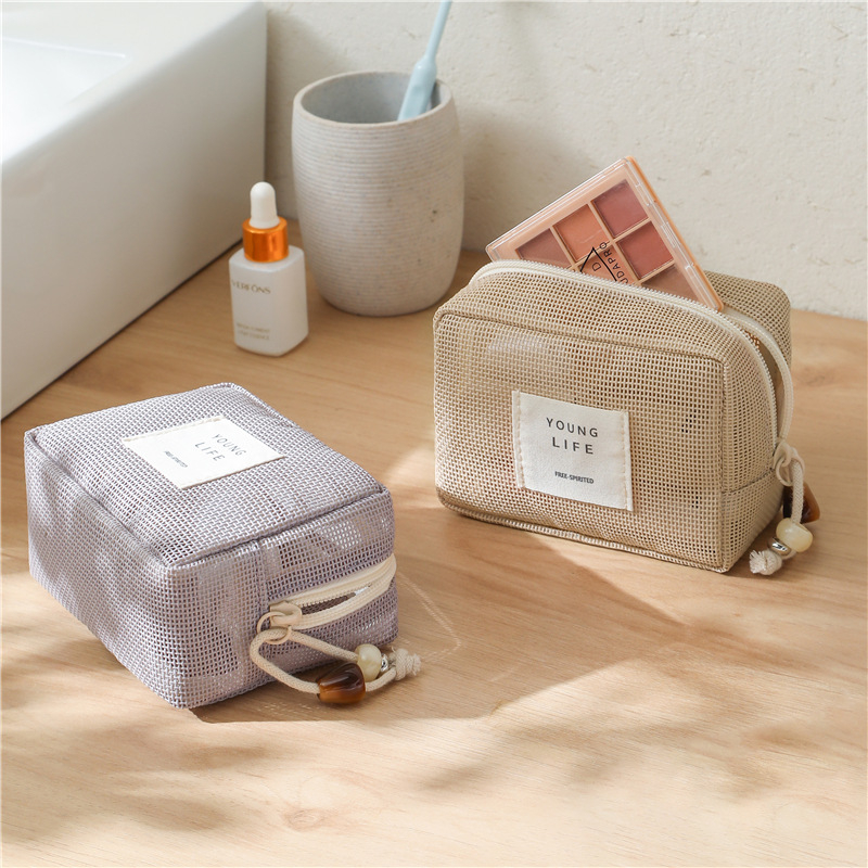 Geantă cosmetică din PVC cu model inimă, fără căptușeală, pentru depozitare de rujuri, unisex