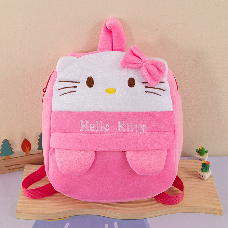 Óvodai plüss hátizsák – Spider-Man mintával, uniszex, plüss anyag, pamut bélés, ívelt vállpántok, lopás elleni és földrengés elleni védelem