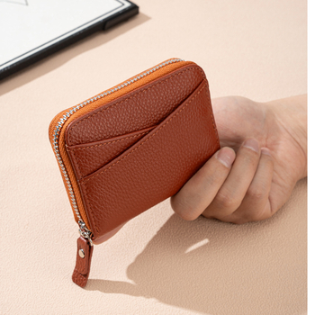 RFID-védett kártyatartó és érmetartó – valódi bőr, első réteg tehénbőr, uniszex, bővíthető