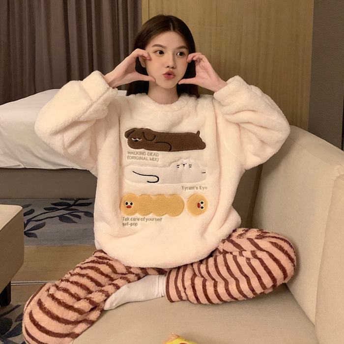 Γυναικείο σετ πιτζάμες από βελούδινο ύφασμα — καρντγκάν, ζωντανό και χαριτωμένο στυλ, μακριά μανίκια, παντελόνες πλήρους μήκους, ζεστό νυχτερινό ένδυμα για τον χειμώνα 2025