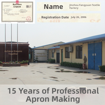 Фартук с ръкави за кухня – антизамърсяващ, модерен минималистичен стил.