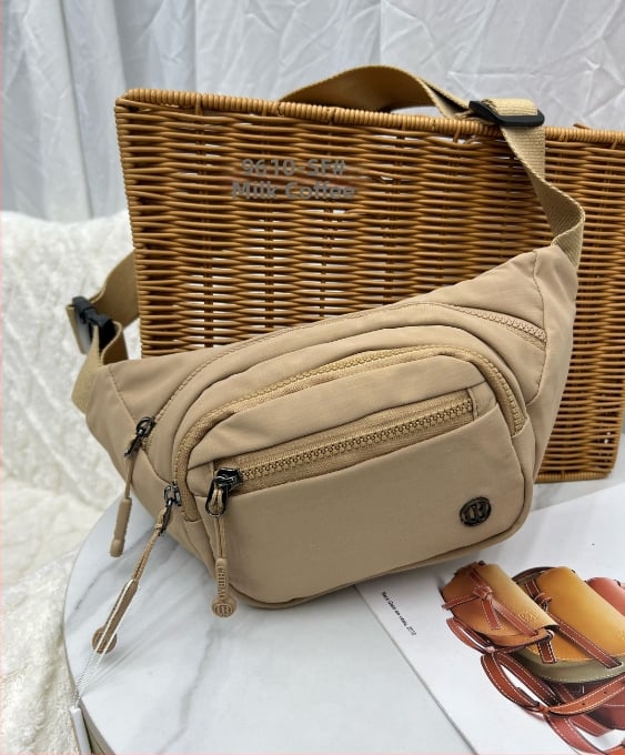 Geantă pentru femei Cheetah – ușoară, minimalistă, din nylon, căptușeală moale, închidere cu fermoar, buzunar ascuns cu fermoar, buzunar interior, primăvară 2026