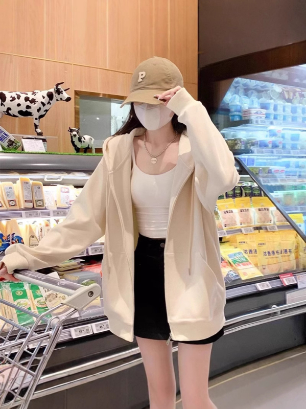 Ζακέτα με κουκούλα και φερμουάρ, φαρδιά γραμμή, μίξη βαμβακιού-πολυεστέρα (50-70% βαμβάκι, 30-50% πολυεστέρα), μεσαίας βάρους, Φθινόπωρο 2024