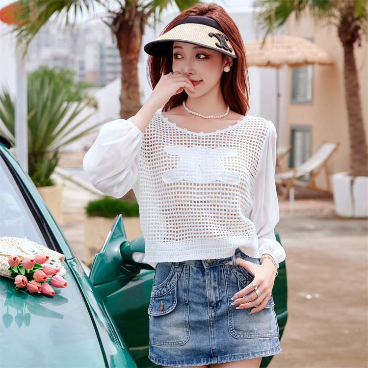 Etnoštýlové tričko s vyšitím, bavlna 80–90%, krátka dĺžka, V výstrih, lampové rukávy, pulóver