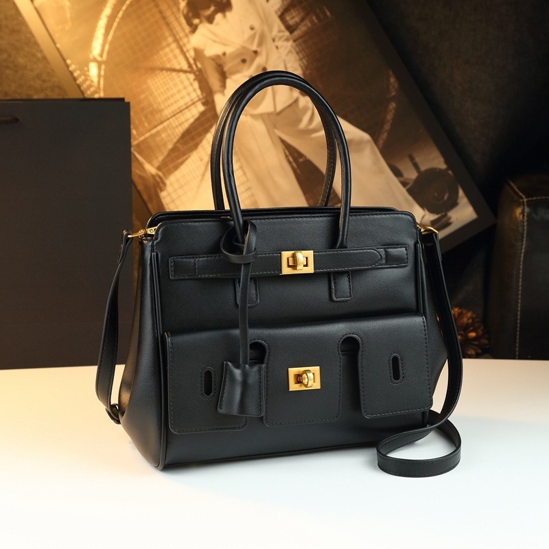 Tote torba, casual stil, koža od krave, crossbody naramenica, zatvarač, džep za mobitel
