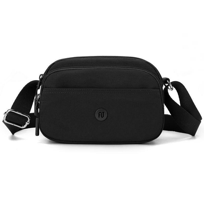 Aotian crossbody torba od Oxford platna — kvadratnog oblika, otvor na zip, unutarnji džep sa zipom, s jednim remenom za ramena, kod proizvoda 37031