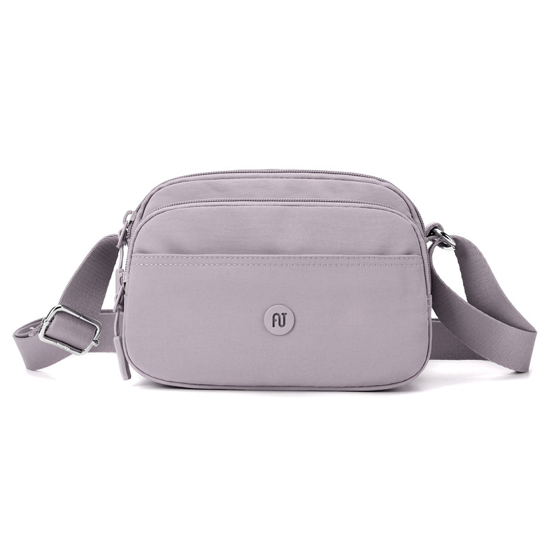 Aotian crossbody torba od Oxford platna — kvadratnog oblika, otvor na zip, unutarnji džep sa zipom, s jednim remenom za ramena, kod proizvoda 37031