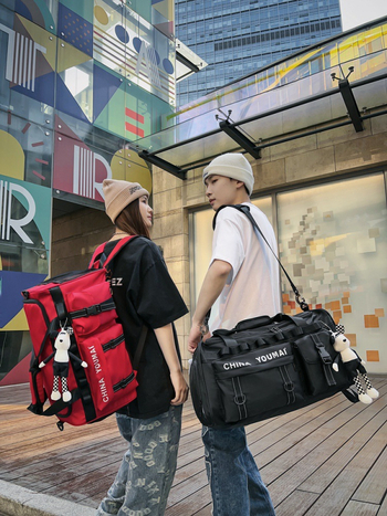 Taška na cestovanie s veľkou kapacitou 36-55 L, nylon, suché-mokré oddelenie, dizajn s písmenami, štýl voľného cestovania