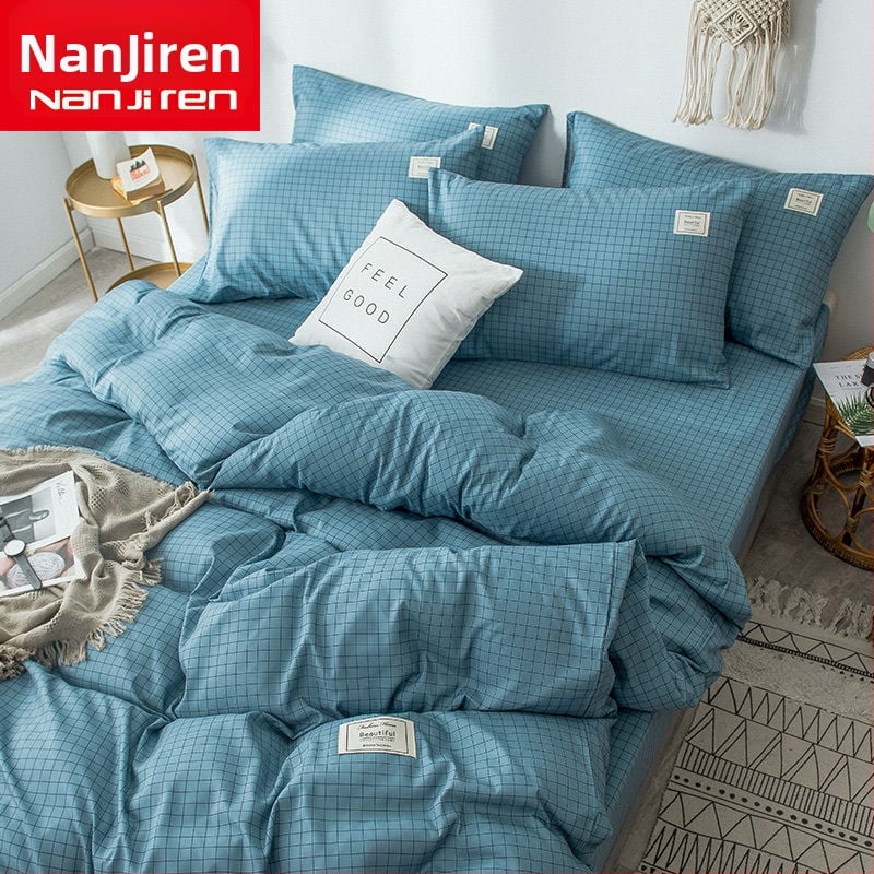 Set de lenjerie de pat din patru piese, în stil korean, design modern minimalist; material poliester, țesătură simplă, imprimare reactive și vopsire