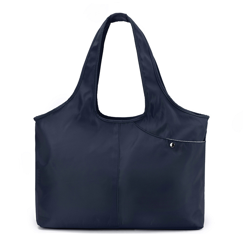 Γυναικεία τσάντα από νάιλον, οριζόντιου τετράγωνου σχήματος, κλείσιμο με φερμουάρ, εσωτερικές θήκες (θήκη με φερμουάρ, θήκη για κινητό, θήκη για ταυτότητα) και εσωτερικός διαχωριστής