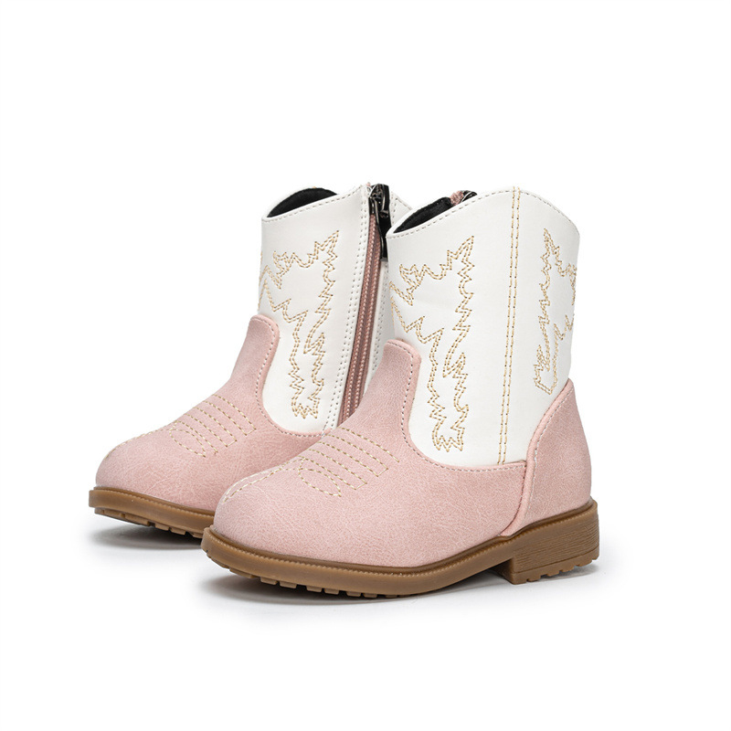 Gyerekeknek készült divatos bakancsok, brit stílus, alacsony szárú, gumitalppal, magasság növelő, légáteresztő; 7–16 éveseknek; téli, tavaszi és őszi szezonra.