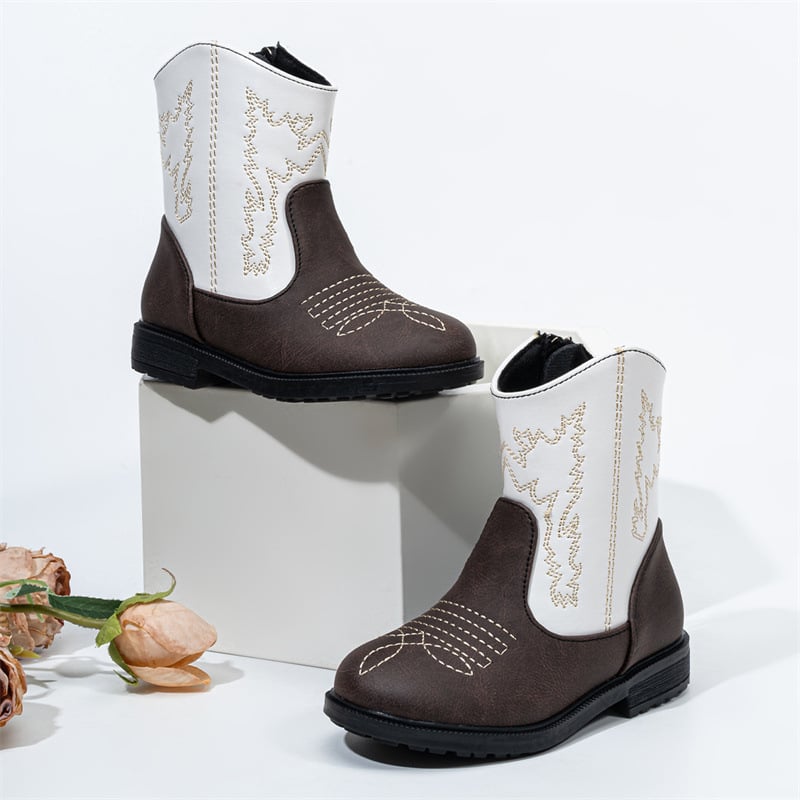 Gyerekeknek készült divatos bakancsok, brit stílus, alacsony szárú, gumitalppal, magasság növelő, légáteresztő; 7–16 éveseknek; téli, tavaszi és őszi szezonra.