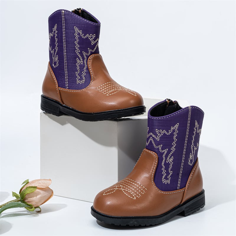 Gyerekeknek készült divatos bakancsok, brit stílus, alacsony szárú, gumitalppal, magasság növelő, légáteresztő; 7–16 éveseknek; téli, tavaszi és őszi szezonra.