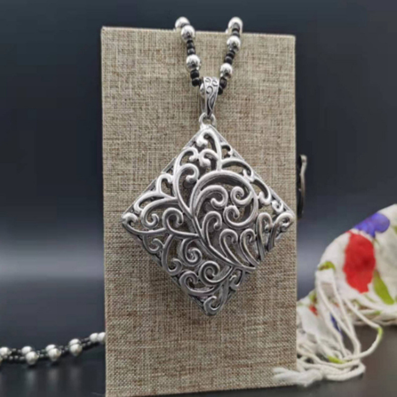 Pulóverlánc geometriás kockás mintával és ötvözet medállal, golyó lánc, uniszex retro hosszú nyaklánc, 21–50 cm, 11 cm hosszabbítás