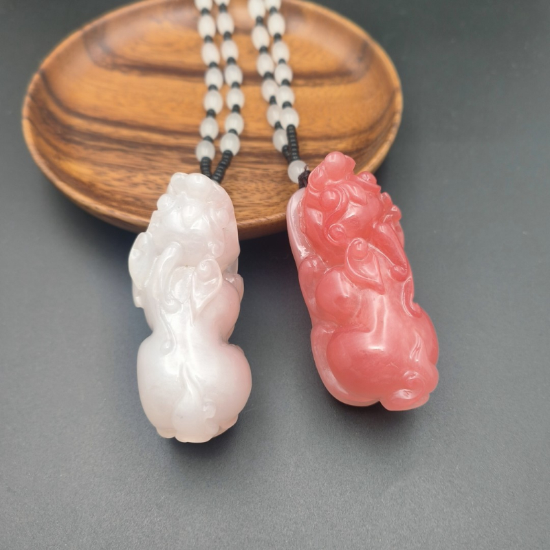 Colier cu pandantiv Guanyin cu două fețe din rășină, lanț cu mărgele, unisex, primăvara 2024, Nanyi Jewelry