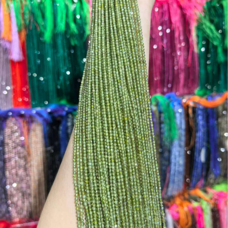 Σκορπισμένες χάντρες ζιρκόν – χειροποίητες – Ruyi Princess – Άνοιξη 2023