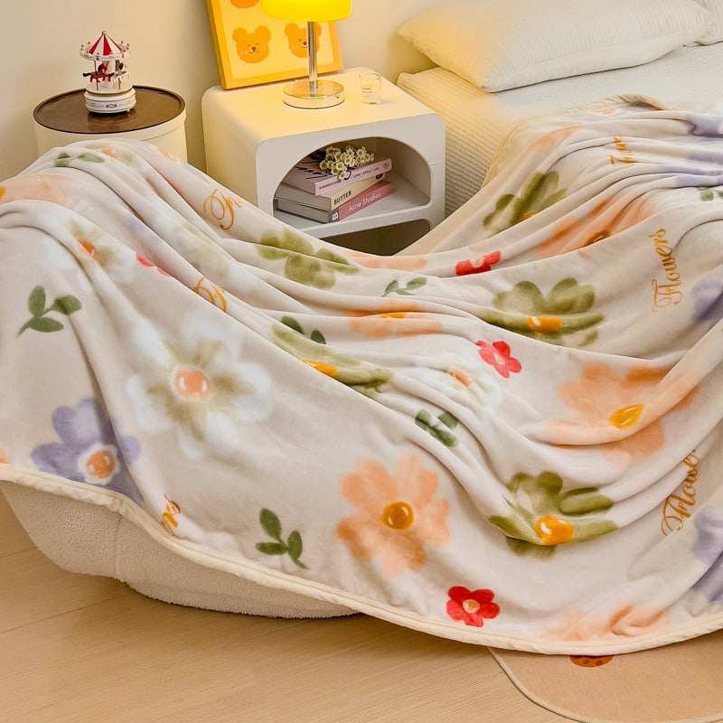 Pătură cu model plante și flori; 100% poliester; greutate 500 g; primăvară și toamnă