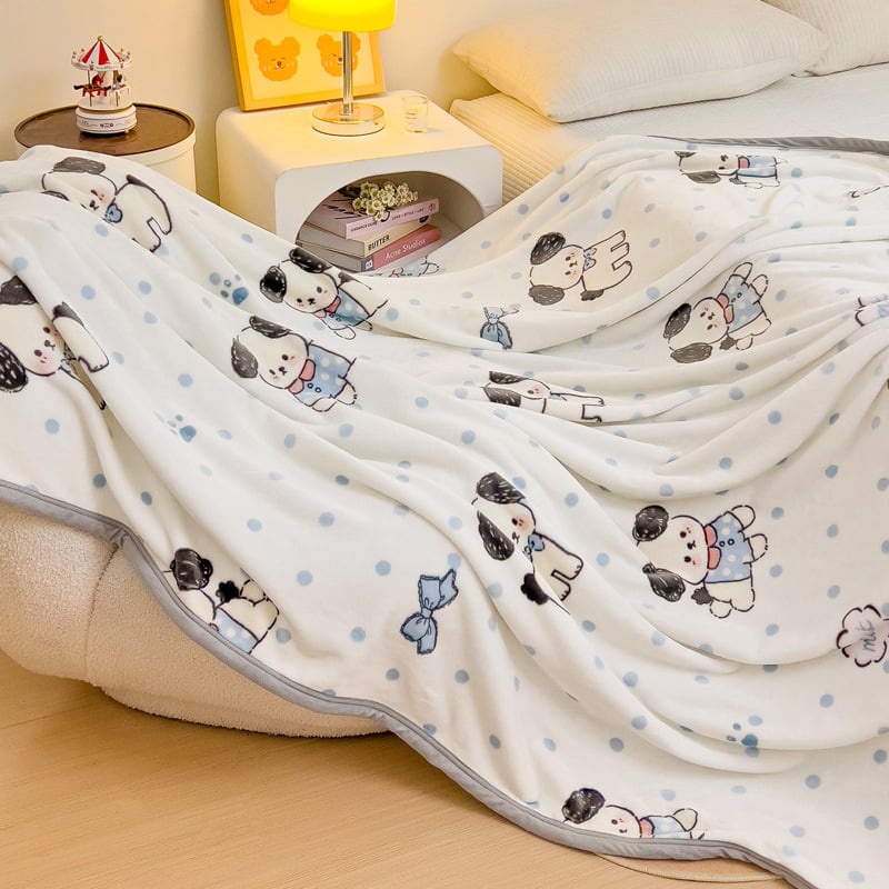 Pătură cu model plante și flori; 100% poliester; greutate 500 g; primăvară și toamnă