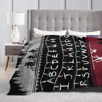 Cuvertură cu imprimeu litere, poliester moale, stil european-american, primăvară și toamnă, micșorare 2–4%, personalizare disponibilă