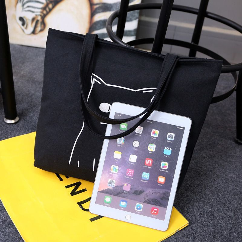 Cipzáras vászontáska, Oxford anyagból, uniszex, horizontálisan négyszögletes forma, cipzáras zseb, puha