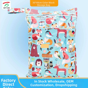 Beidi Bird pelenkatáska, vízálló, dupla cipzárral, nedves–száraz elválasztás, méret 30×40 cm, modell 5965295