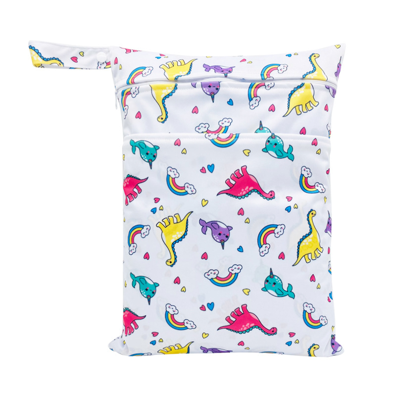 Beidi Bird pelenkatáska, vízálló, dupla cipzárral, nedves–száraz elválasztás, méret 30×40 cm, modell 5965295