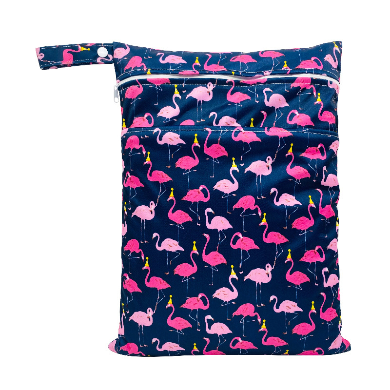 Beidi Bird pelenkatáska, vízálló, dupla cipzárral, nedves–száraz elválasztás, méret 30×40 cm, modell 5965295