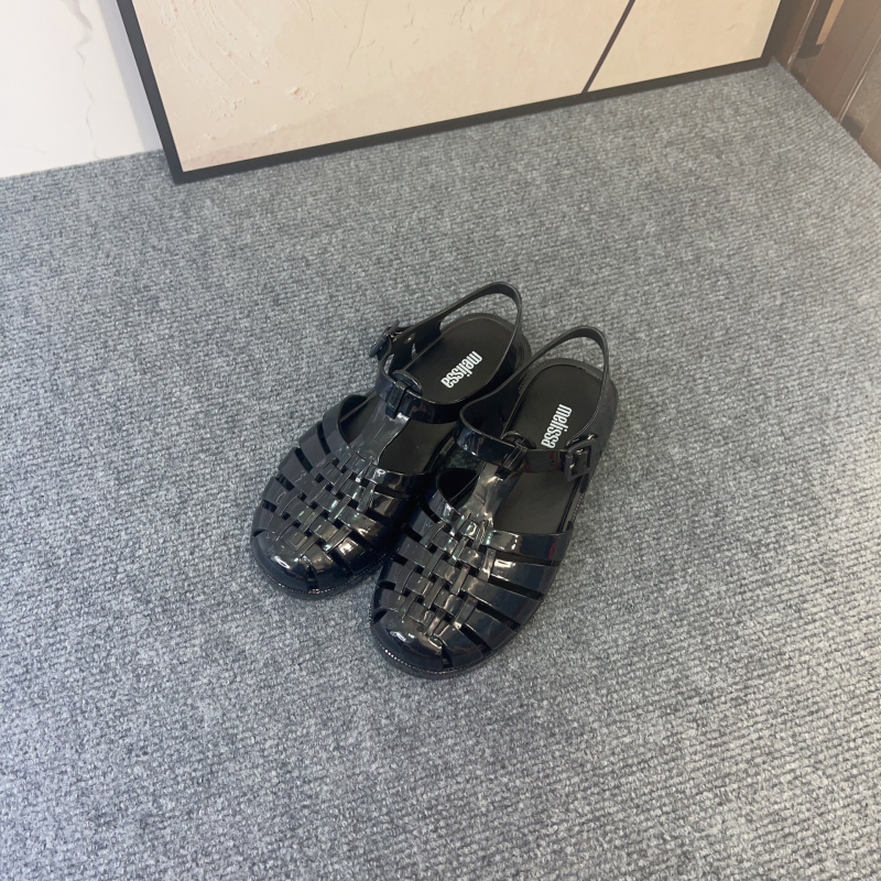 Γυναικείες ρωμαϊκές σανδάλια, PVC κατασκευή, σόλα με έγχυση, στρογγισμένος δάχτυλος, χαμηλό προφίλ, επίπεδη φτέρνα