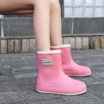 Γυναικείες αδιάβροχες PVC μπότες βροχής, κοντός σωλήνας, αντιολισθητική σόλα, 1–3 cm τακούνι, τεσσάρων εποχών
