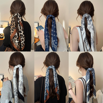 Μεταξωτό τετράγωνο φουλάρι με καρό μοτίβο και ανθώδες σχέδιο – γυναικείο αξεσουάρ κεφαλής, έμπνευση κορεαϊκού/ιαπωνικού στυλ