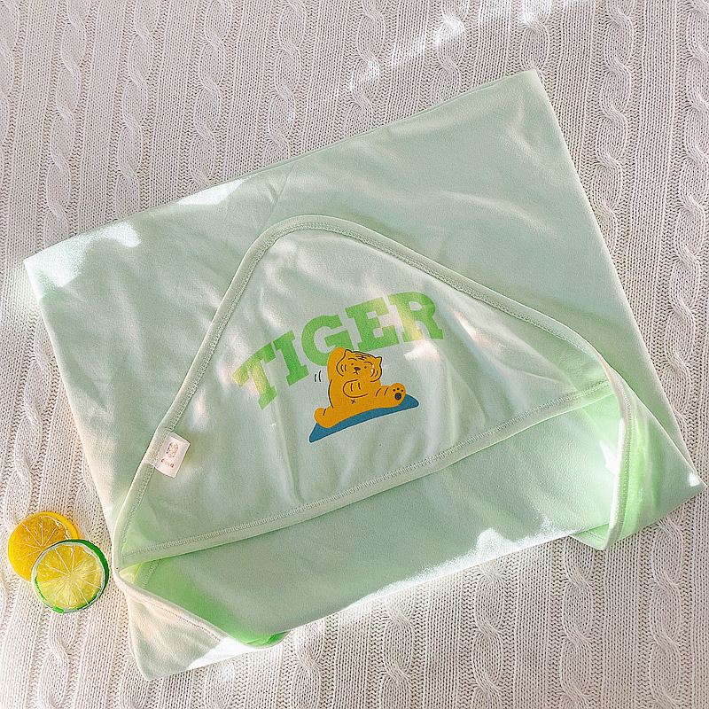 Κουβέρτα αγκαλιάς για νεογέννητα από τη Dini Doudou – ελαφριά για βρέφη και παιδιά 1–3 ετών