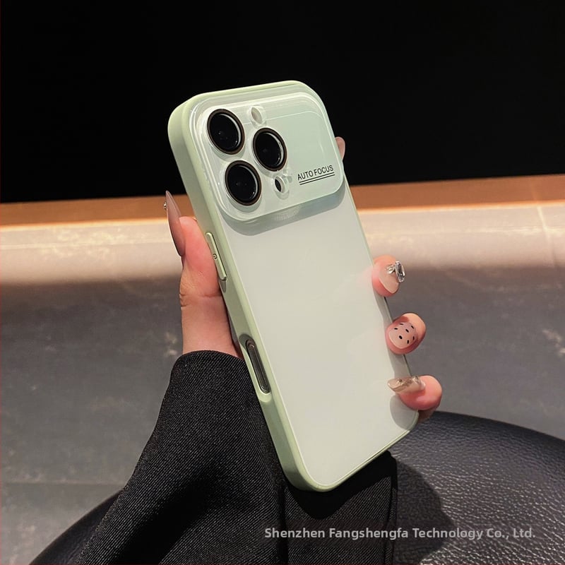 Carcasă protectoare din sticlă pentru iPhone 16 Pro / Pro Max – antișoc, antiuzură, execuție impresionantă