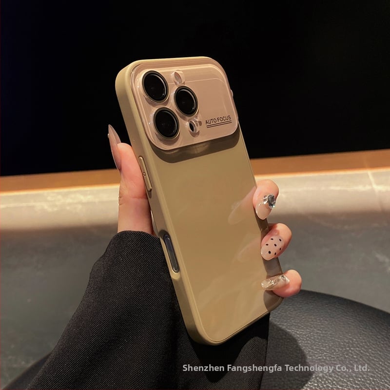 Carcasă protectoare din sticlă pentru iPhone 16 Pro / Pro Max – antișoc, antiuzură, execuție impresionantă