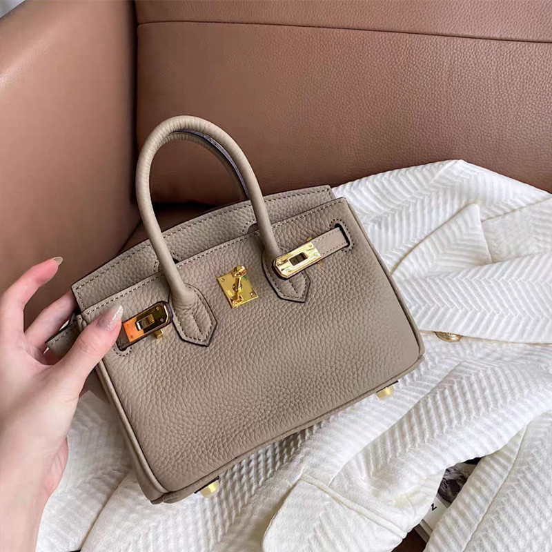 Τσάντα ώμου πλατινένιο δέρμα, σε στυλ δρόμου, δέρμα πρώτης στρώσης βοοειδών, οριζόντια τετράγωνη μορφή, θήκη με φερμουάρ