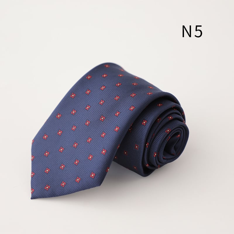 Γραβάτα από πολυεστέρα με ζακάρτ ρίγες; ύφανση ζακάρντ; επένδυση πολυεστέρα; στυλ επιχειρηματικό