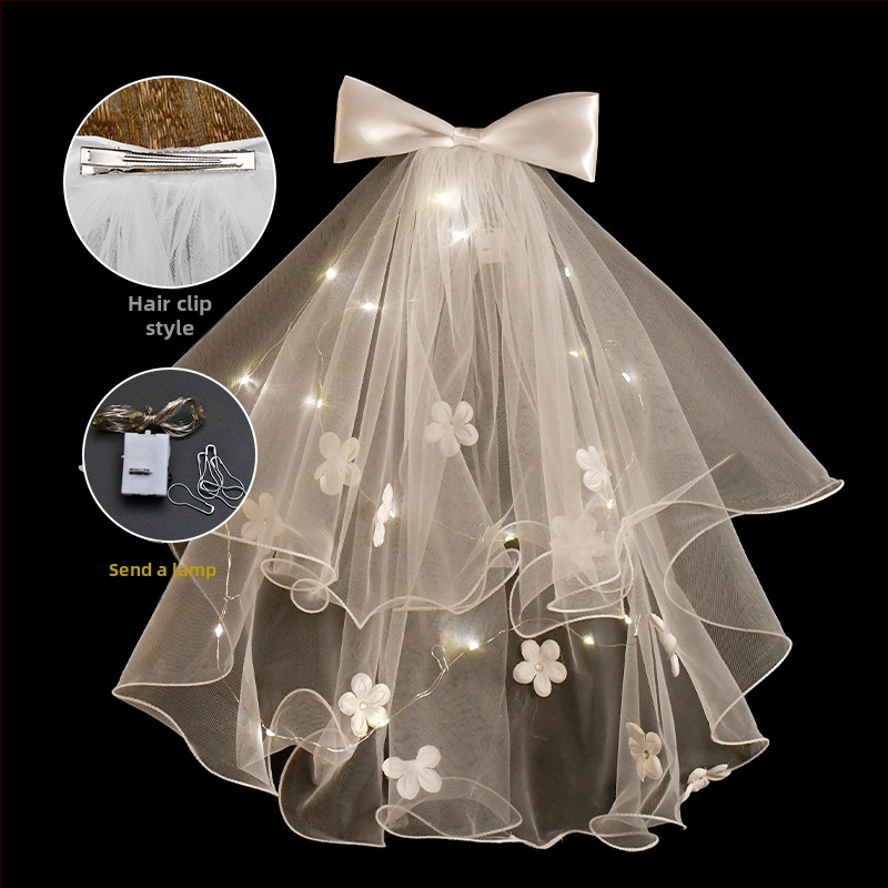 Νυφική διακόσμηση κεφαλής με διπλό στρώμα υφάσματος, μινιμαλιστικό γυναικείο στυλ, σχεδίαση φιόγκου