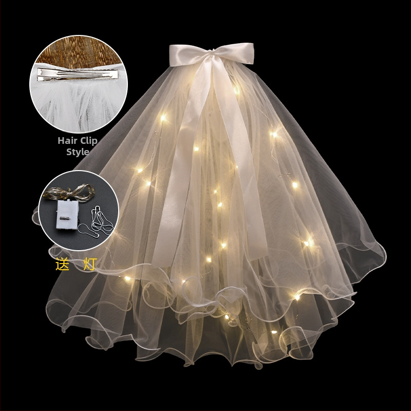 Νυφική διακόσμηση κεφαλής με διπλό στρώμα υφάσματος, μινιμαλιστικό γυναικείο στυλ, σχεδίαση φιόγκου