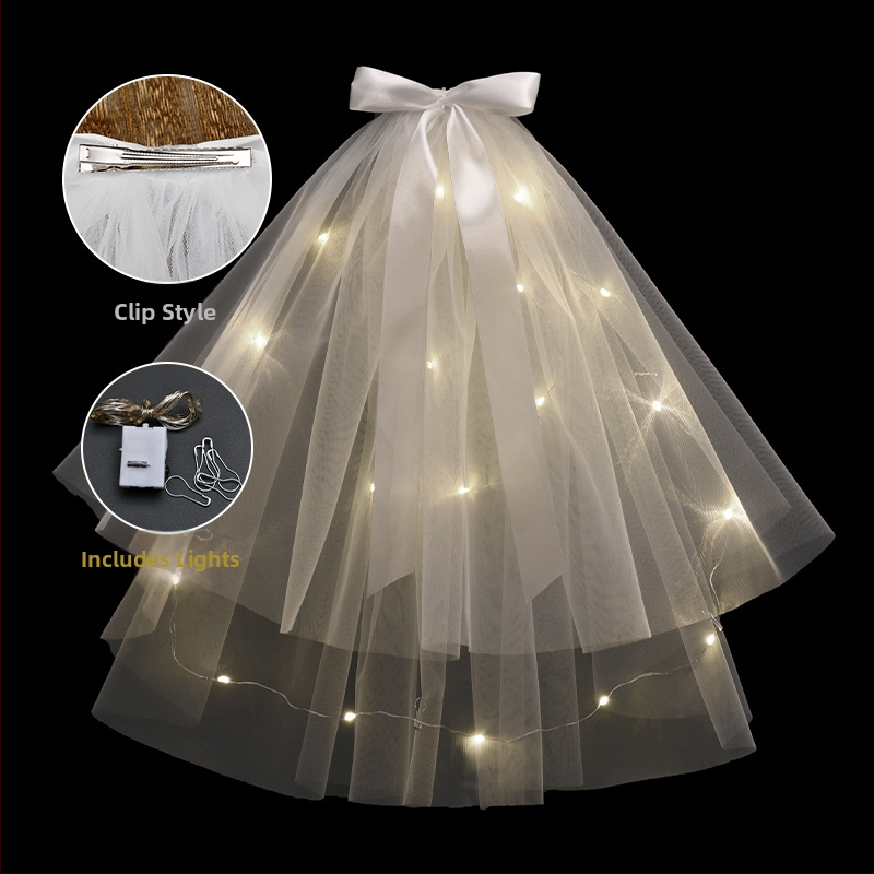 Νυφική διακόσμηση κεφαλής με διπλό στρώμα υφάσματος, μινιμαλιστικό γυναικείο στυλ, σχεδίαση φιόγκου