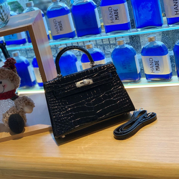 Τσάντα PU σε στυλ Kelly με καπάκι, επένδυση συνθετικό δέρμα, εσωτερικές θήκες για τηλέφωνο και έγγραφα