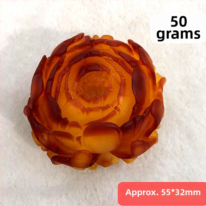 Μενταγιόν από κεχριμπάρι, γλυπτό, συνθετικό κεχριμπάρι, μοντέρνος μινιμαλισμός, διαύγεια VVS