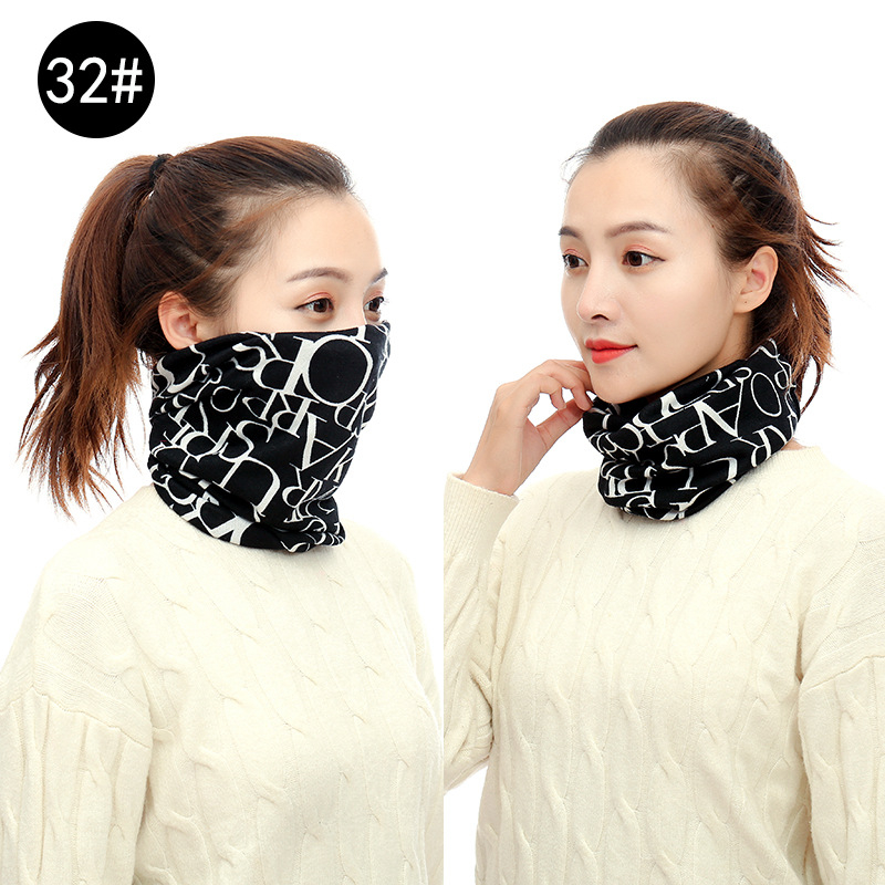 Μάσκα-φούλαρι με λαστιχάκια στα αυτιά, πλέξη warp-knit, πολυεστερικό νήμα, διατηρεί τη ζεστασιά