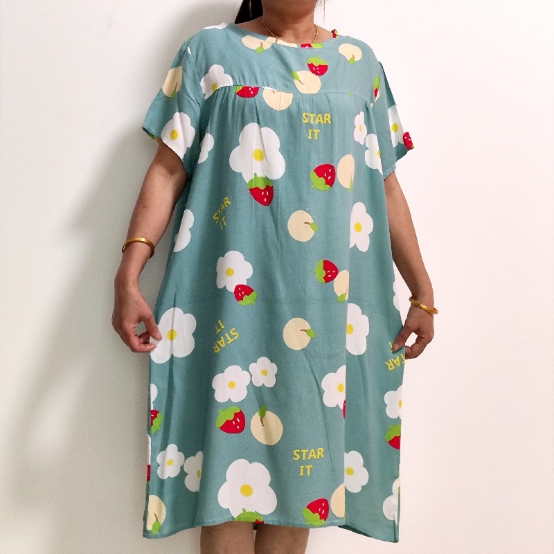 Flóra šaty z bavlno-saténovej látky, midi dĺžka, krátke rukávy, kruhový výstrih, ľahké a voľné