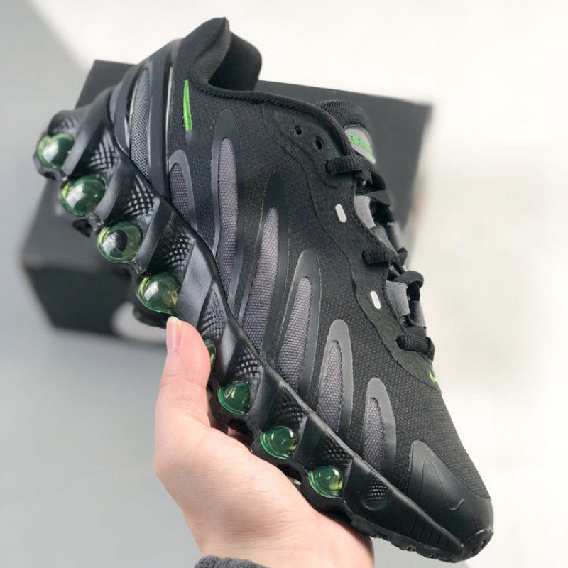 Max DN8 lélegző futócipő Aer párnás technológiával, hálós felsőrész, gumitalp, fűzős zárás, alacsony profil