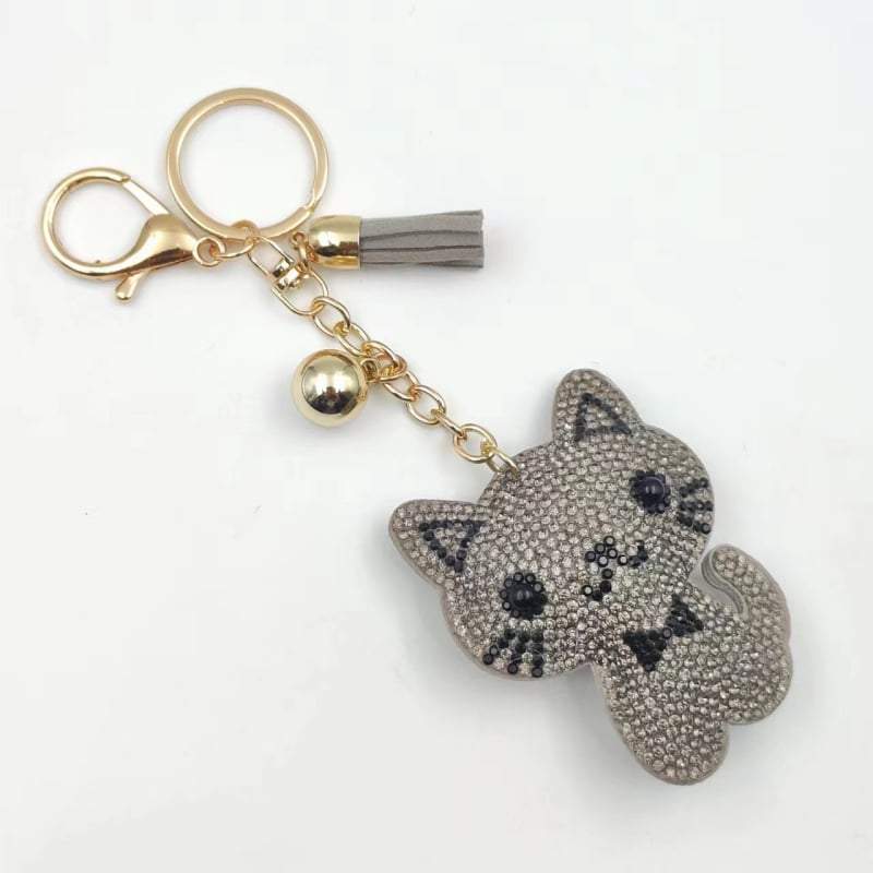 Kovový kľúčenok s karikatúrnym mačiatkom s diamantovou vsadkou, strapcový prívesok na tašku, korejský štýl, individuálne balené