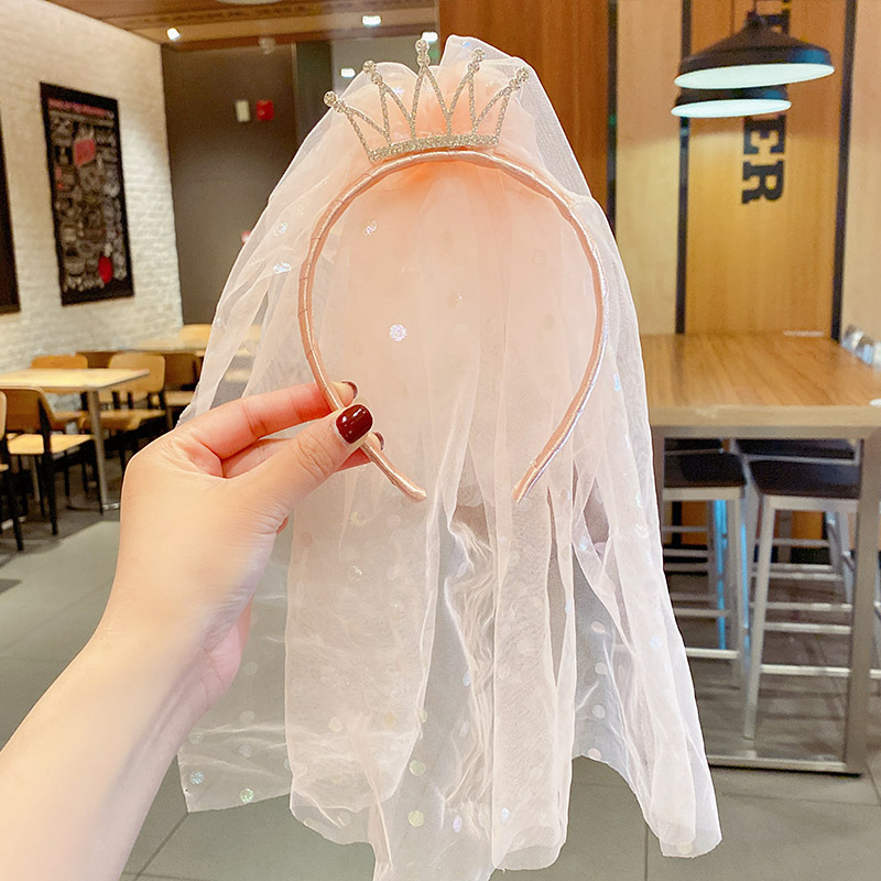 Дантелена детска диадема с кралска корона — ръчно изработена, принцески стил, аксесоар за коса