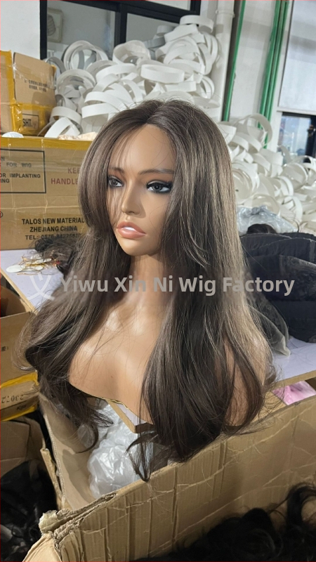 Perucă cu dantelă frontală în formă de U, volum în creștet, bucle mari și pufoase, complet lucrată manual, păr lung buclat cu breton oblic