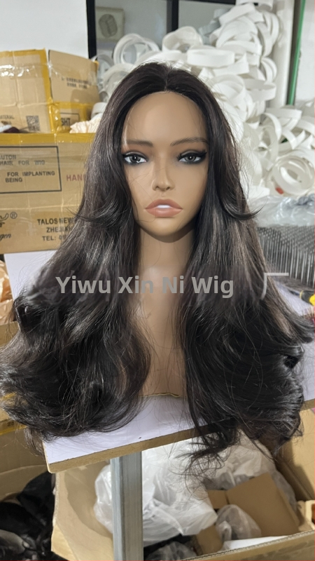 Perucă cu dantelă frontală în formă de U, volum în creștet, bucle mari și pufoase, complet lucrată manual, păr lung buclat cu breton oblic